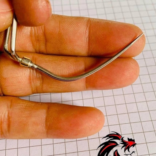 Cựa Gà Tre Thép Mỹ Gọng Số 3